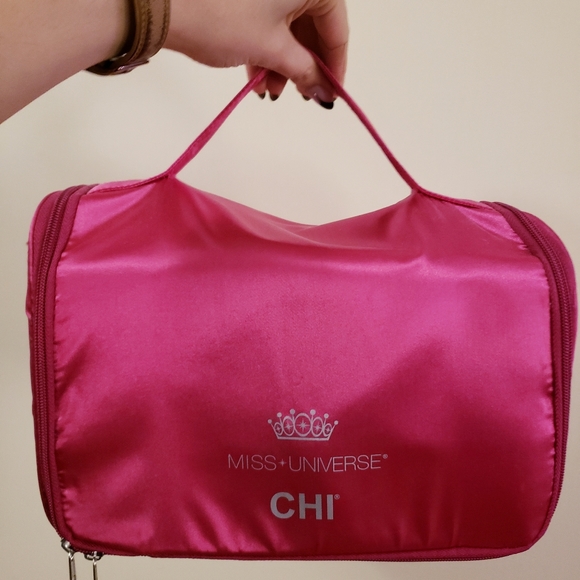 CHI Miss Universe travel hair styling kit - Picture 3 of 3